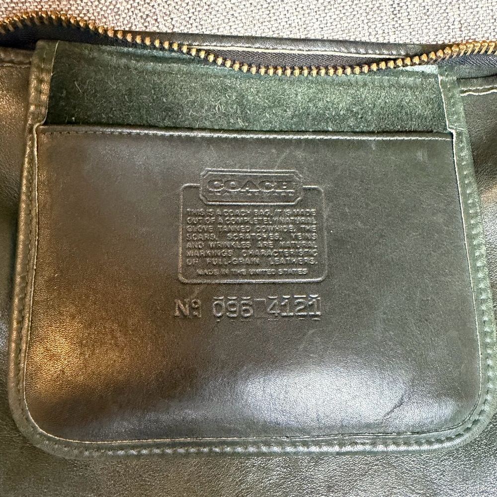 Coach #9085 XL Vintage Feedbag - Picture 9 of 9